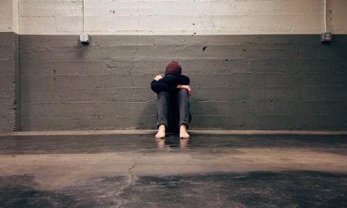 Depressão: Além da Tristeza, o Silêncio da Alma
